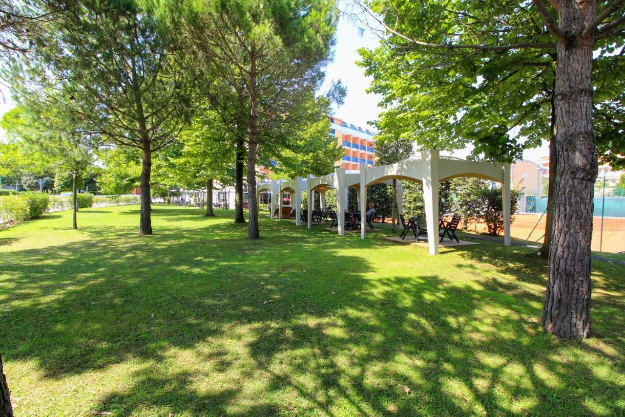 Grand Hotel Esplanada Bibione Ngoại thất bức ảnh