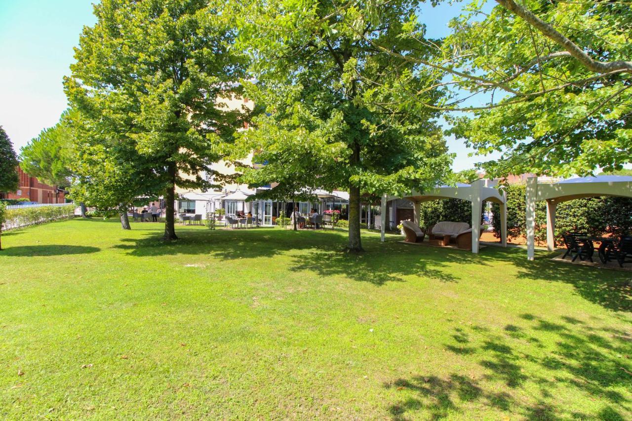 Grand Hotel Esplanada Bibione Ngoại thất bức ảnh