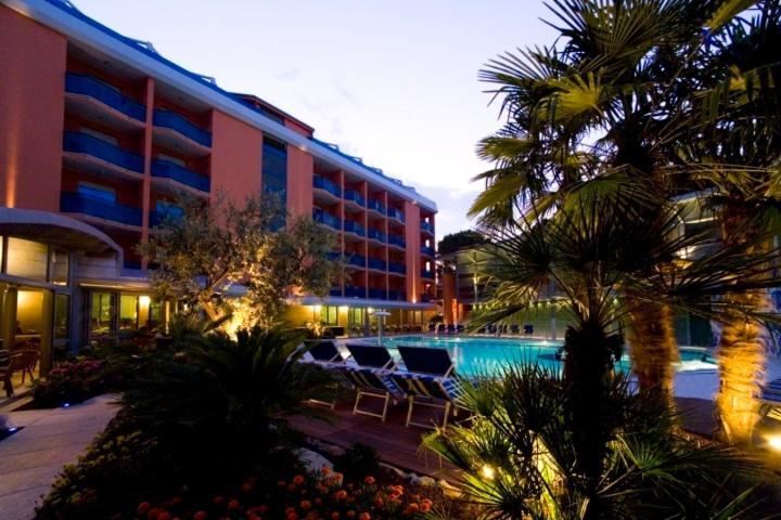 Grand Hotel Esplanada Bibione Ngoại thất bức ảnh